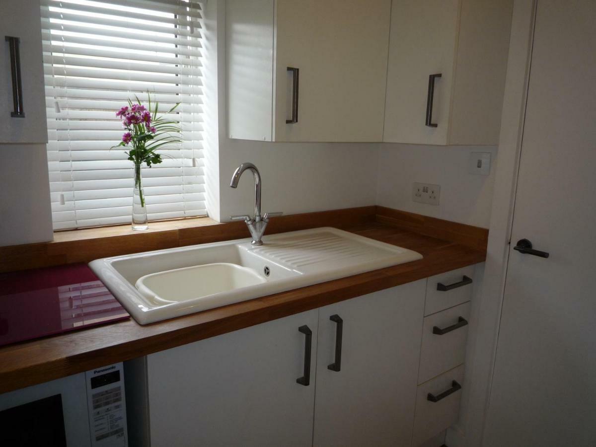 Ednyfed Apartment ネビン エクステリア 写真